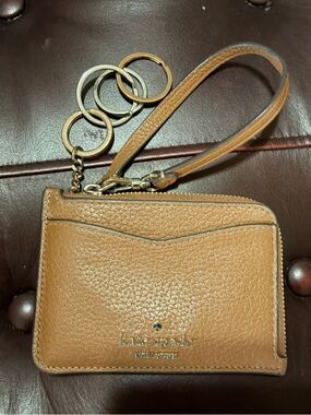 kate spade Pebbled Leather Wristlet Card Case in Brown with Gold Hardware